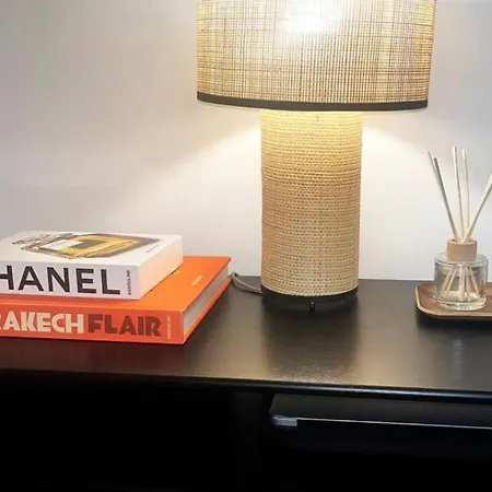 Quiet Flat For 2 People - Near Champs Elysees Appartement